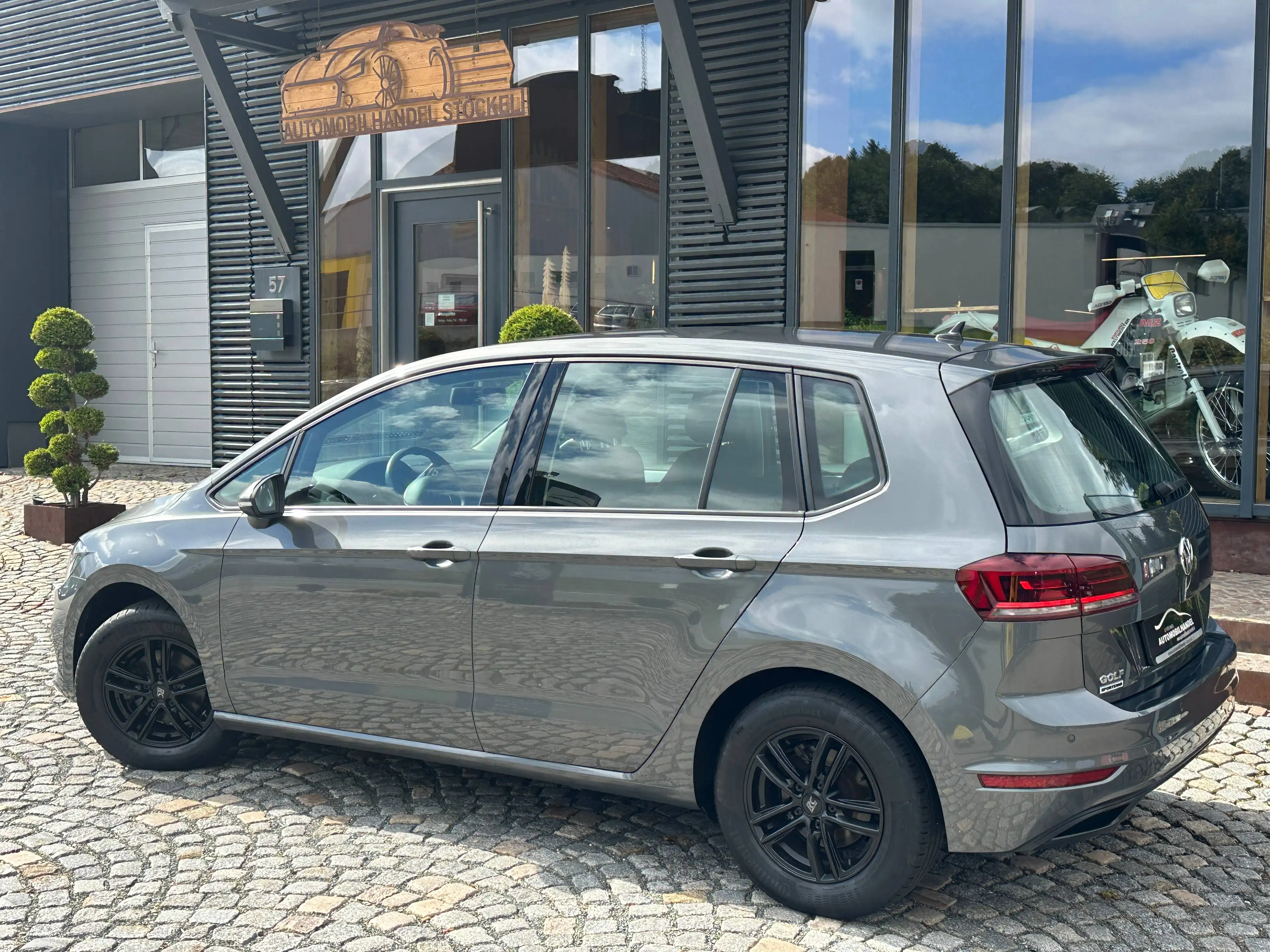 Volkswagen Golf Sportsvan 1.0 TSI +ALU+PDC+24TKM+GARANTIE+ — photo 2