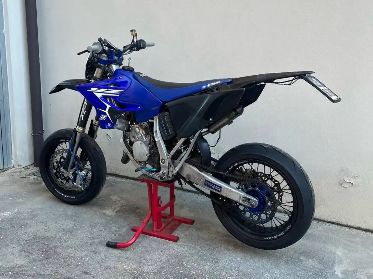 Yamaha YZ 125