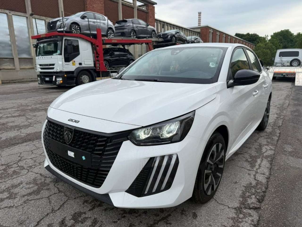 Peugeot 208 Hybrid 110 e-DCS6 Style