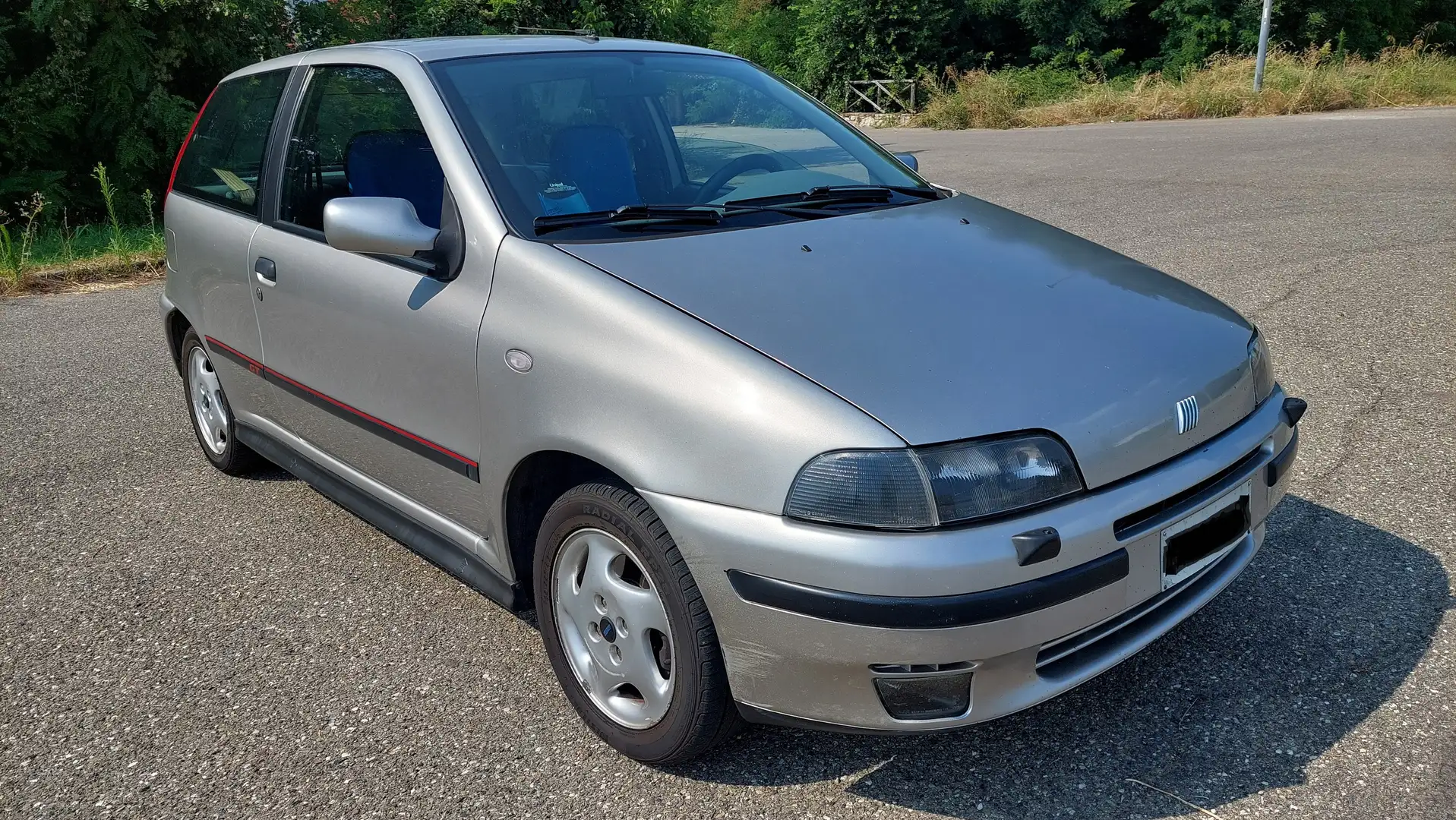 Fiat Punto Punto I 1993 3p 1.4 GT Plateado - 2
