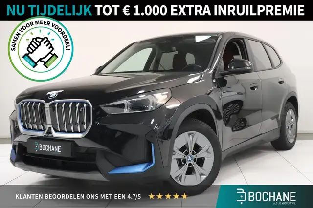 BMW iX1 xDrive30 Launch Edition 67 kWh | PANO | Camera | S
