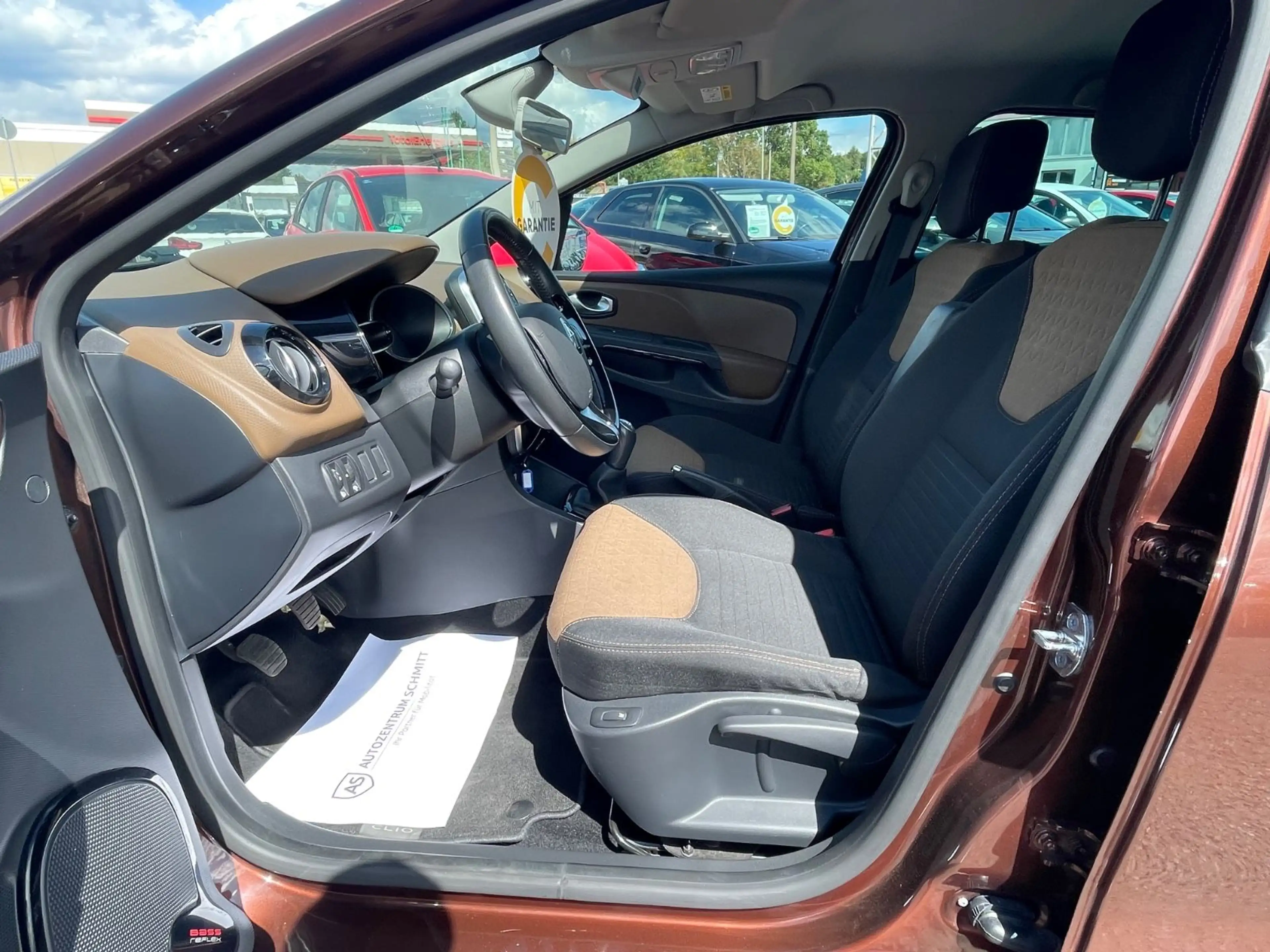 Renault Clio IV Luxe/TÜV-10/2027/GARANTIE — photo 11