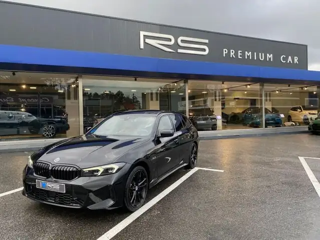 BMW 330 330e xDrive Touring