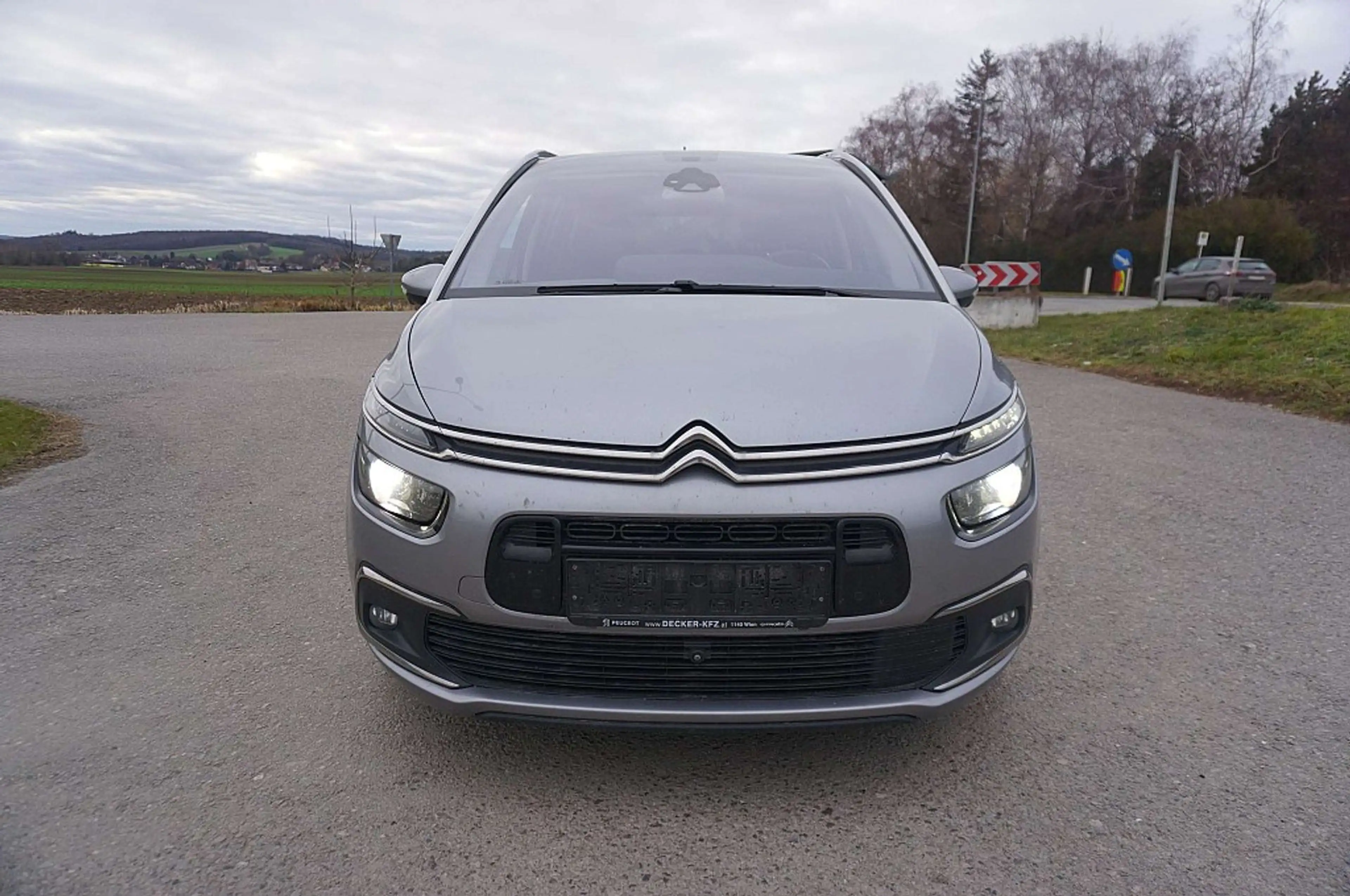 Citroen C4 SpaceTourer Grand C4 SpaceTourer Grand C4 Spacetourer BlueH...
