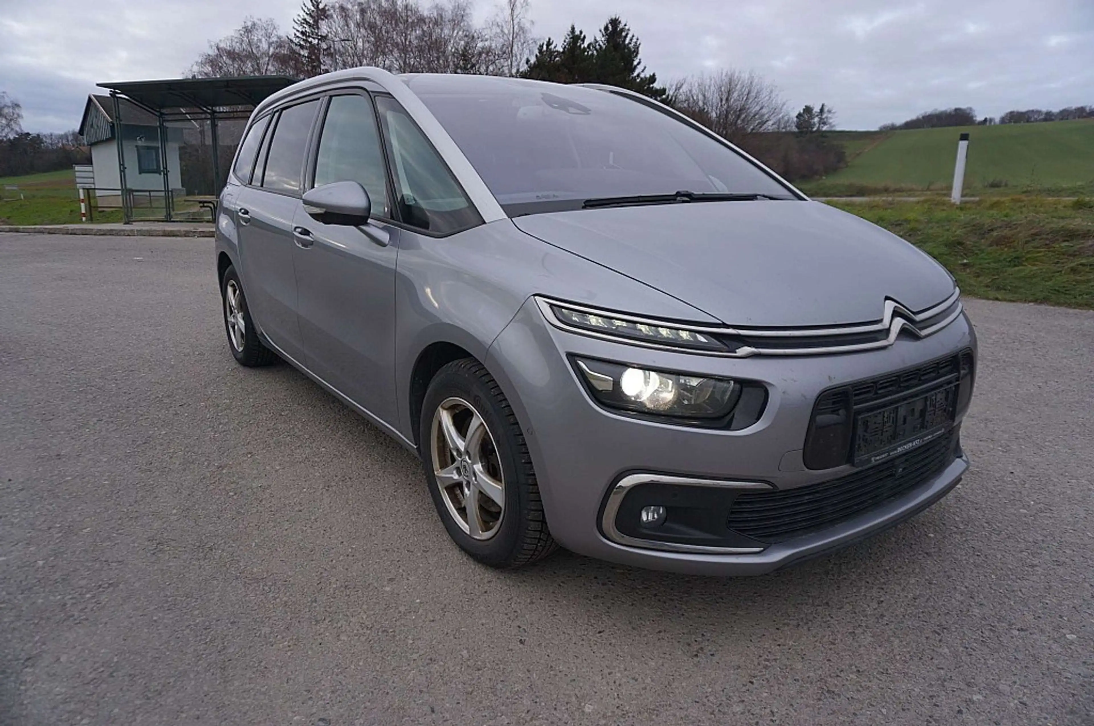 Citroen C4 SpaceTourer Grand C4 SpaceTourer Grand C4 Spacetourer BlueH... — photo 2