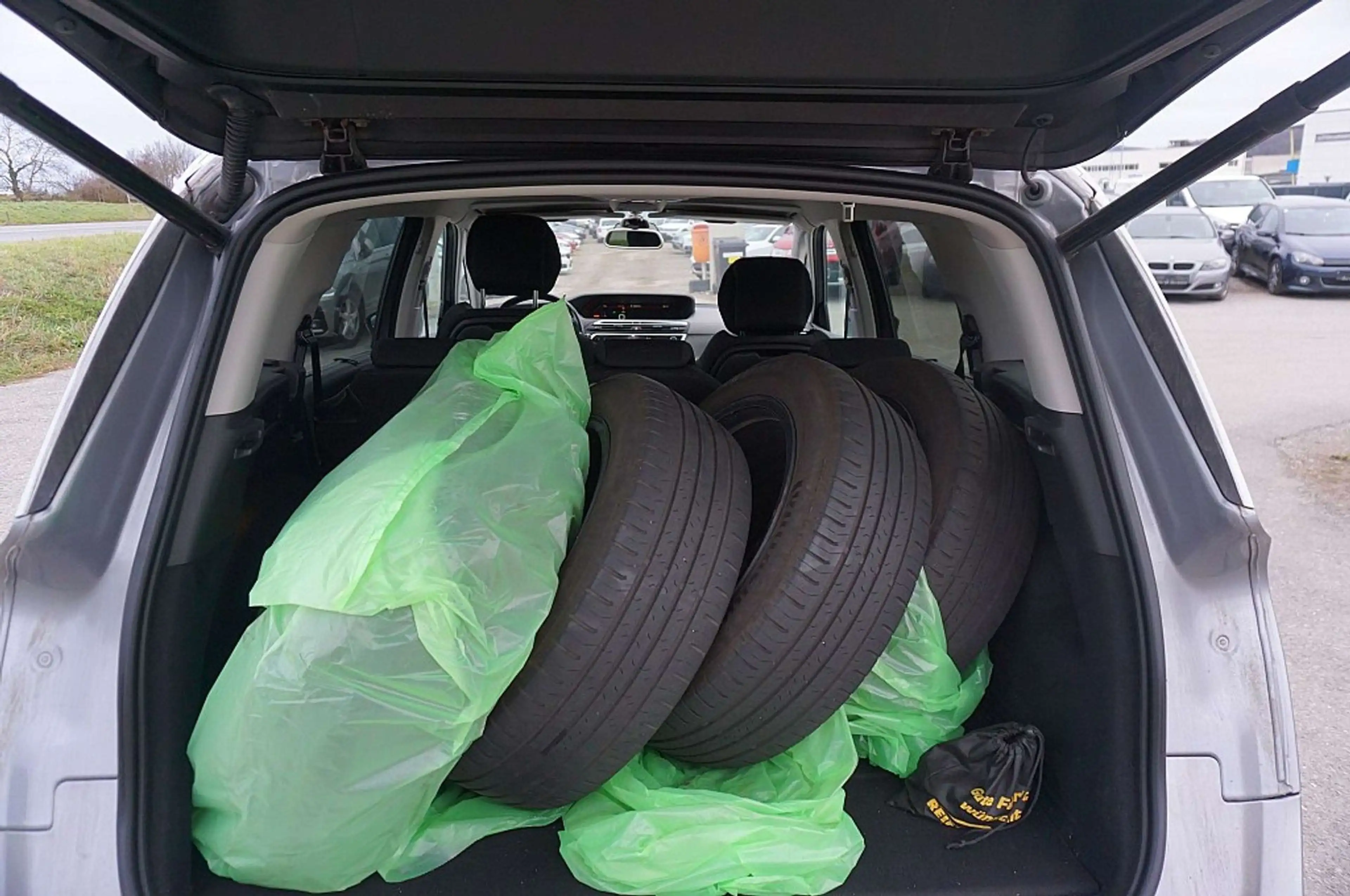 Citroen C4 SpaceTourer Grand C4 SpaceTourer Grand C4 Spacetourer BlueH... — photo 10