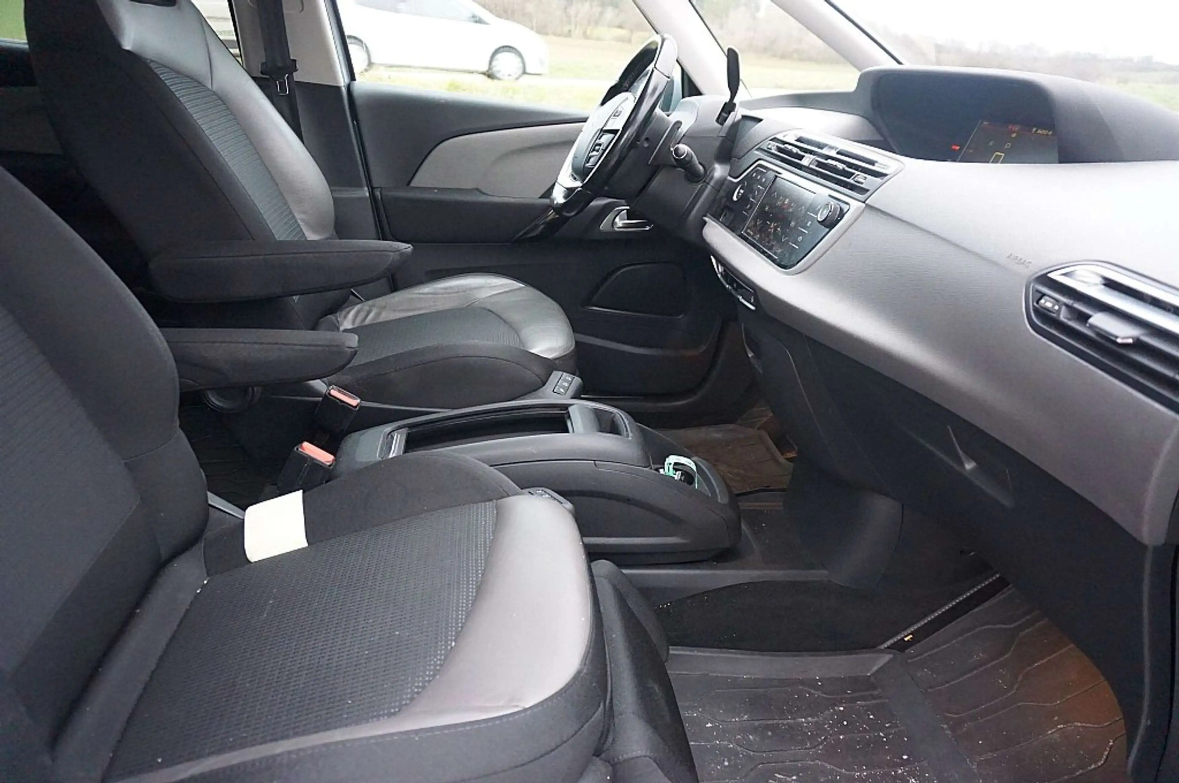 Citroen C4 SpaceTourer Grand C4 SpaceTourer Grand C4 Spacetourer BlueH... — photo 8