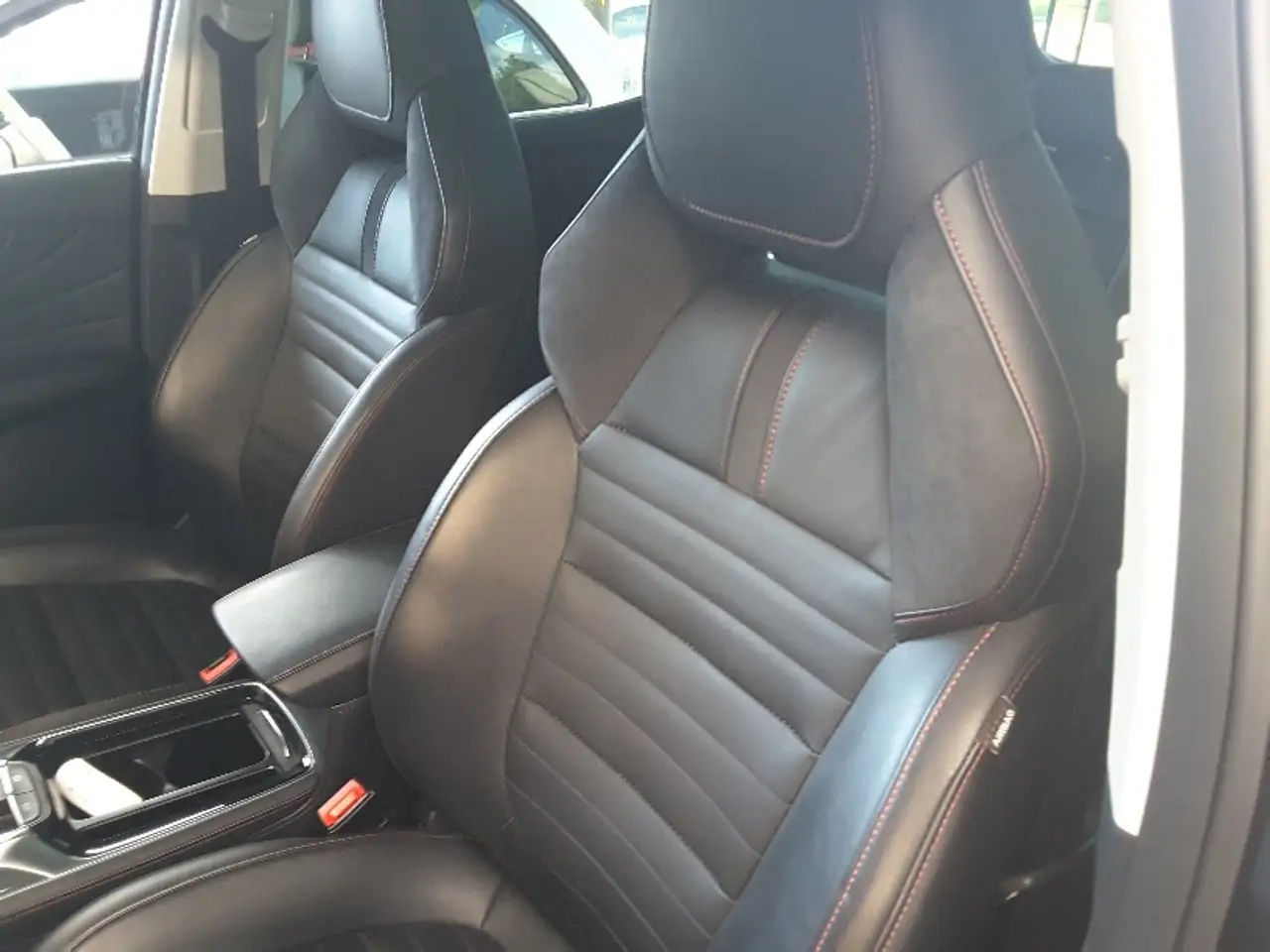 MG HS 1.5 T-GDi Luxury DCT, миниатюра 22
