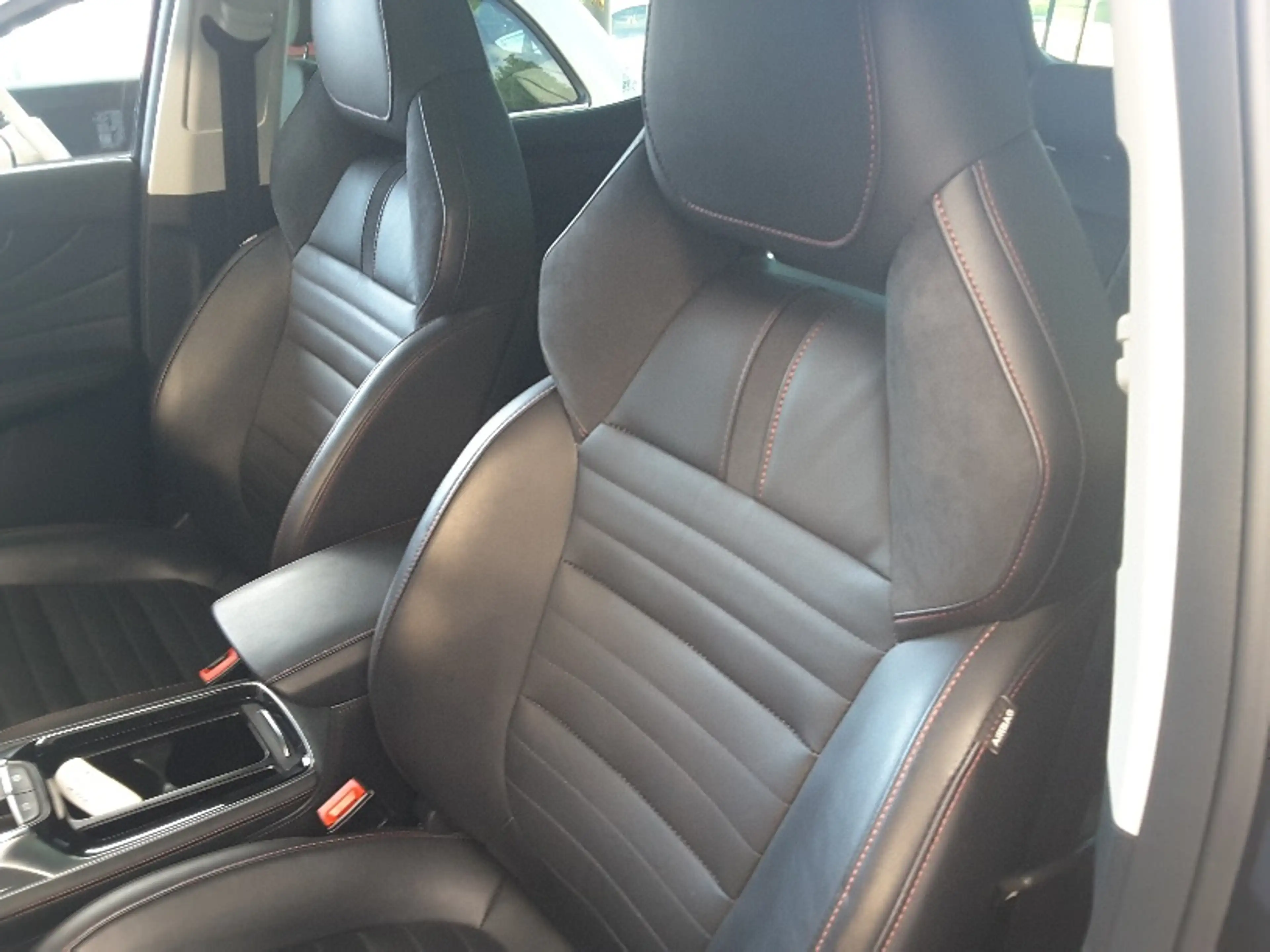 MG HS HS 1.5 T-GDi Luxury DCT — photo 22