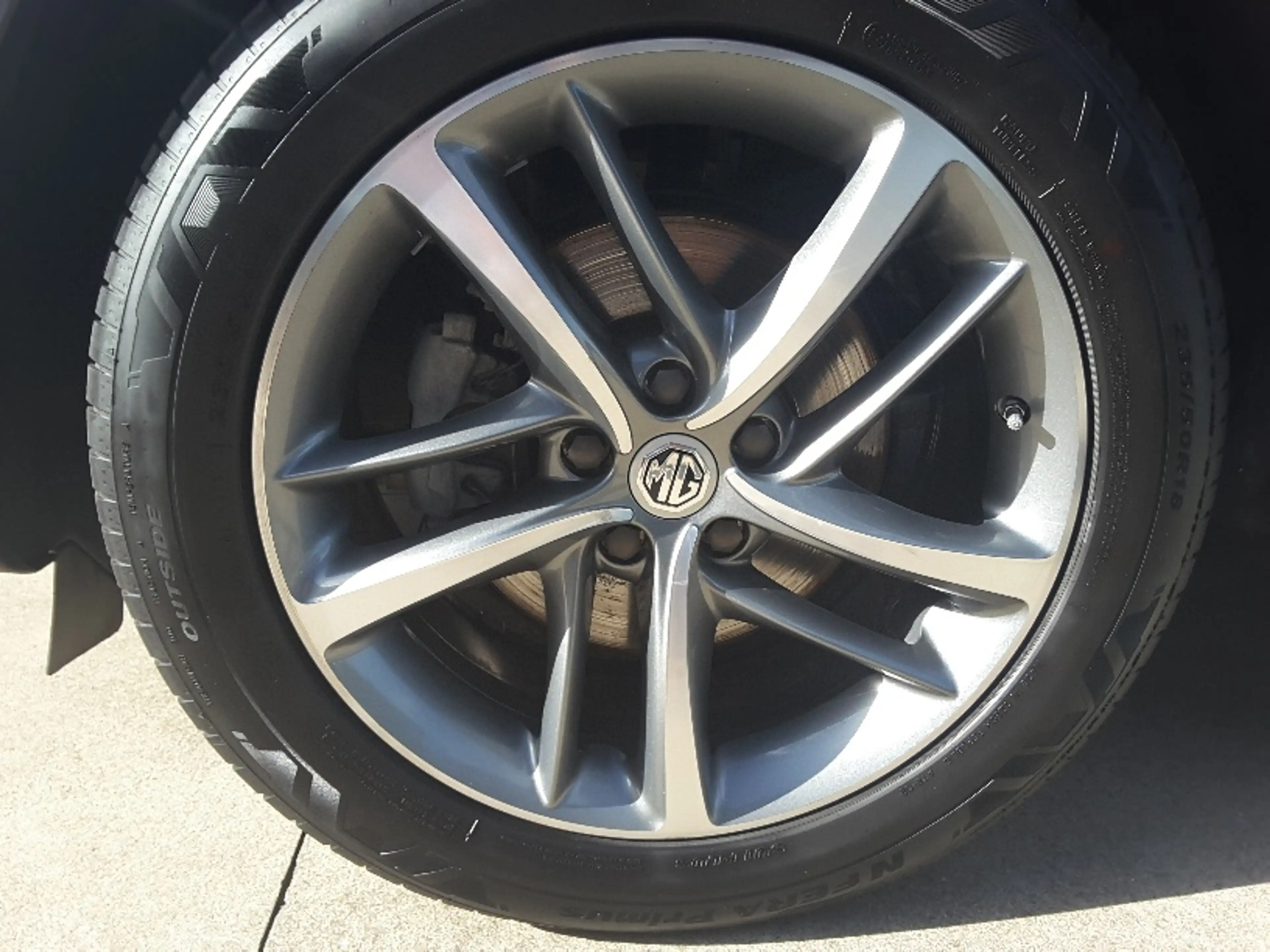 MG HS HS 1.5 T-GDi Luxury DCT — photo 8