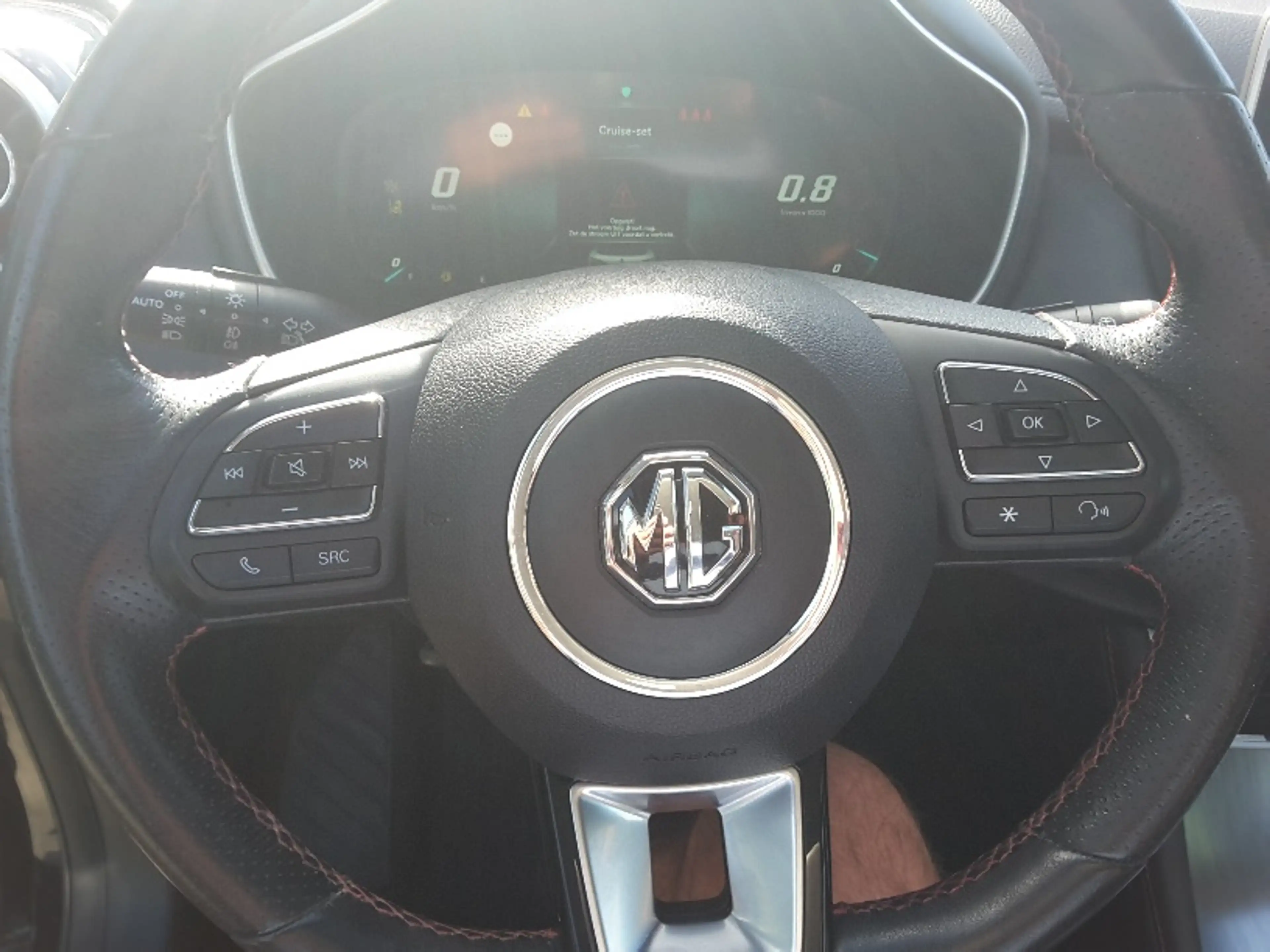 MG HS HS 1.5 T-GDi Luxury DCT — photo 16