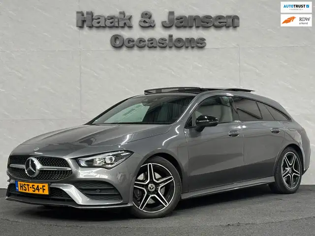 Mercedes-Benz CLA 200 Shooting Brake AMG Line - Panorama - Trekhaak - St