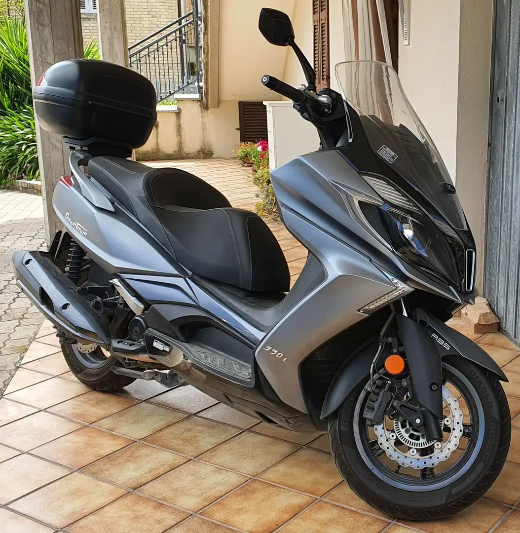 Kymco Downtown 350i ABS Šedá - 2