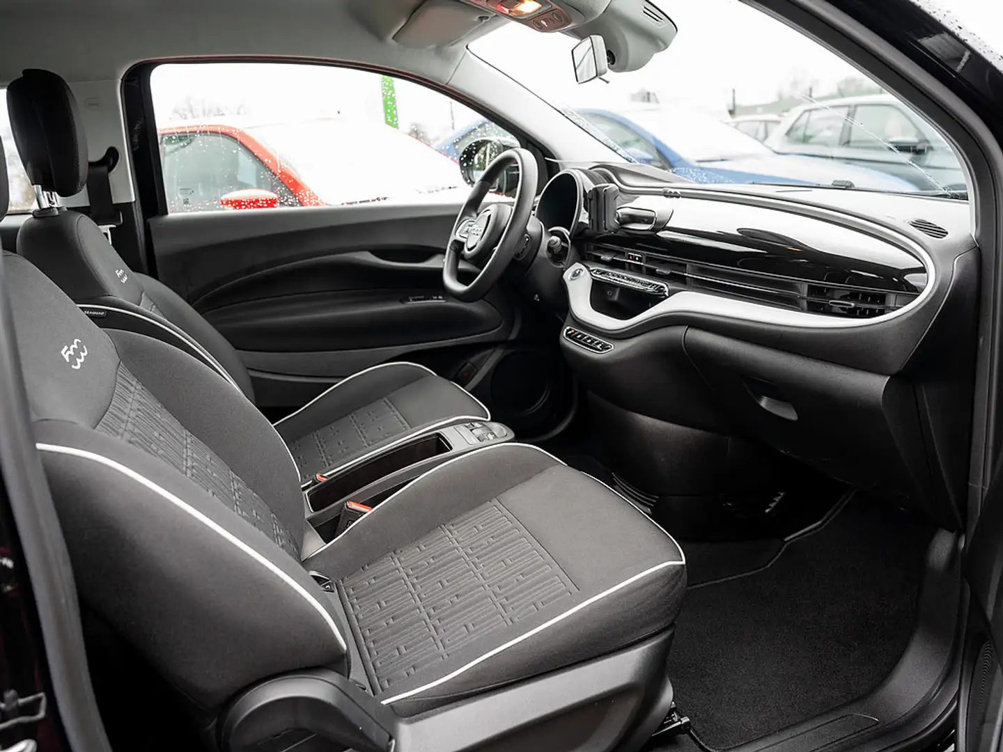 Fiat 500e Action "Aktionsfahrzeug" KLIMA PDC REGEN Noir - 2
