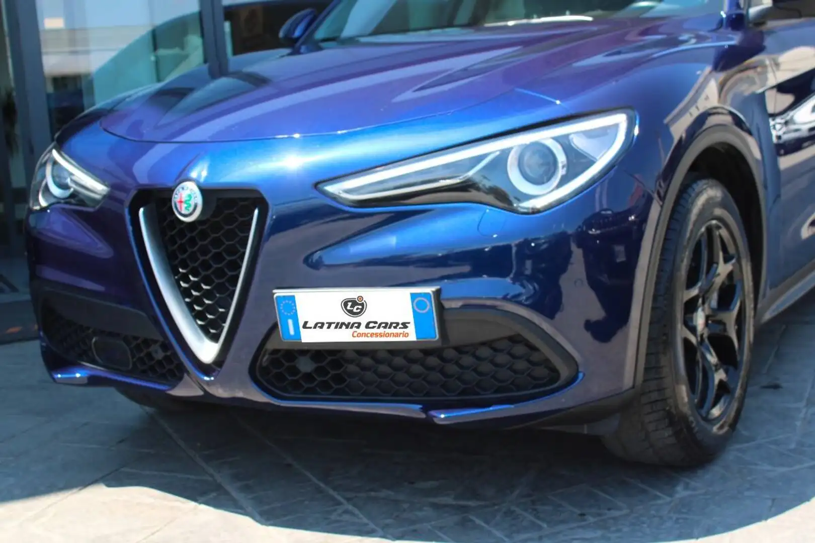 Alfa Romeo Stelvio 2.2 t Business Q4 190cv con Navigatore e CarPlay Blauw - 2