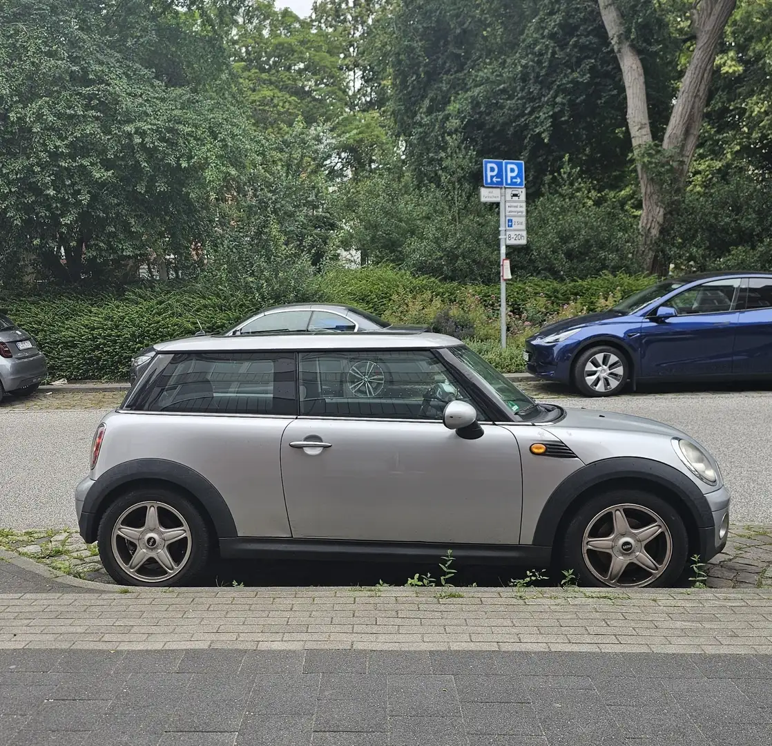 MINI Cooper D - 1