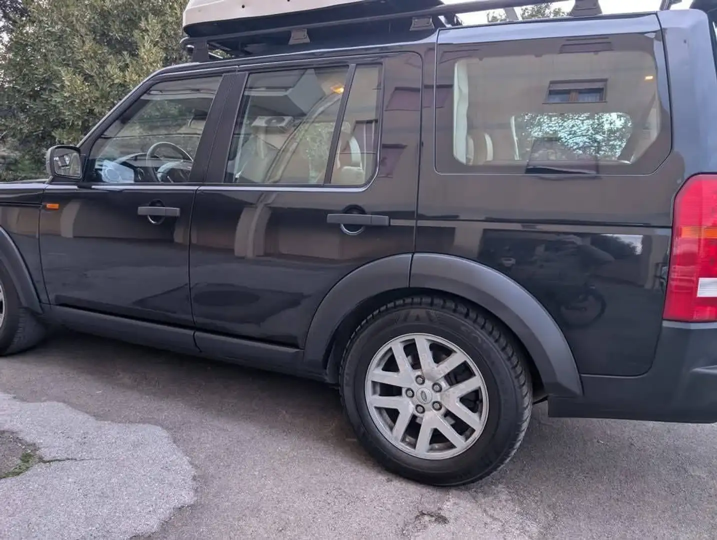 Land Rover Discovery 2.7 tdV6 XS auto - 1