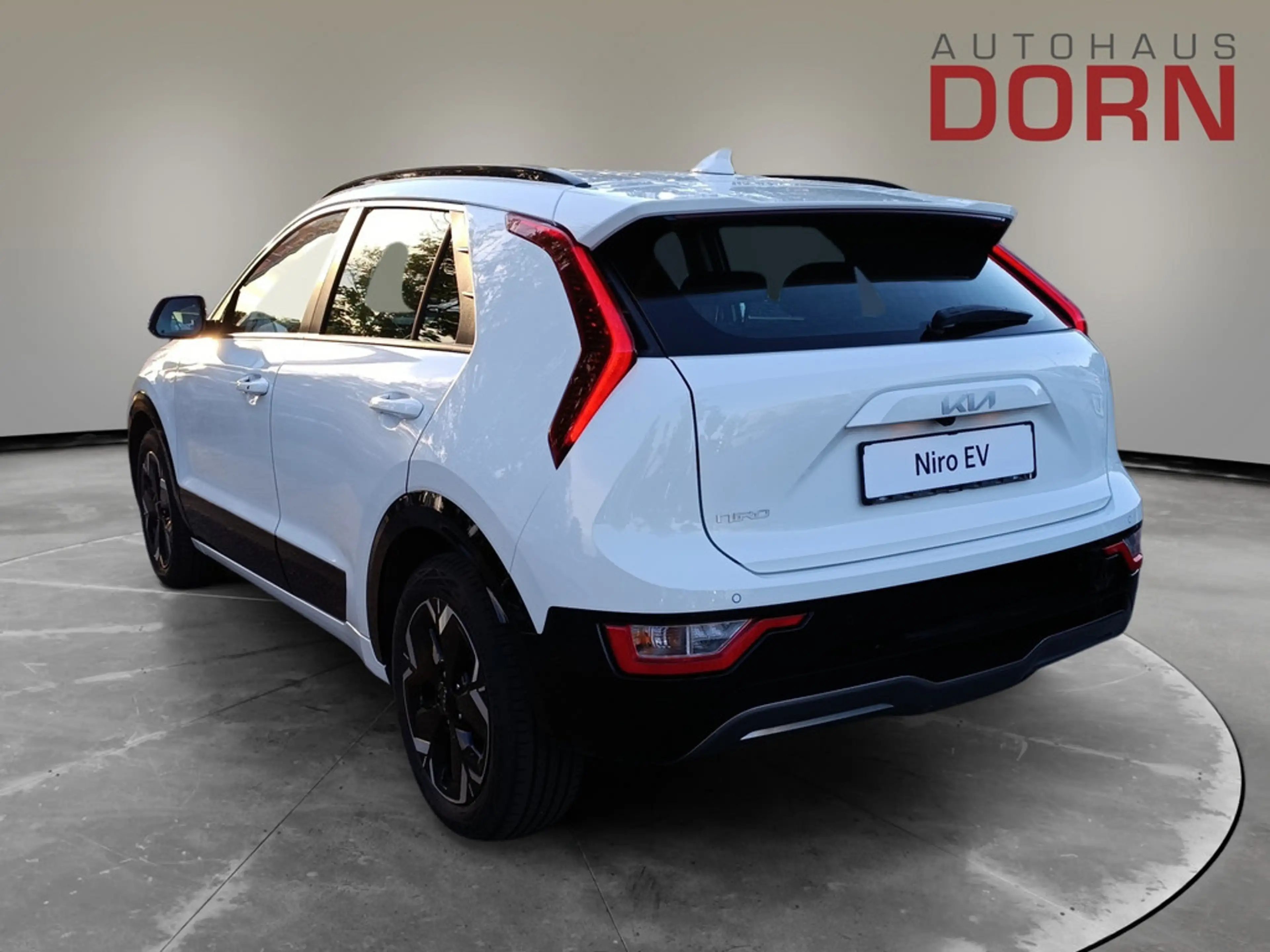 Kia Niro EV Vision 64,8kWh/ Wärmepumpe/ Sitzheizung/ Parksenoren uvm. — photo 2