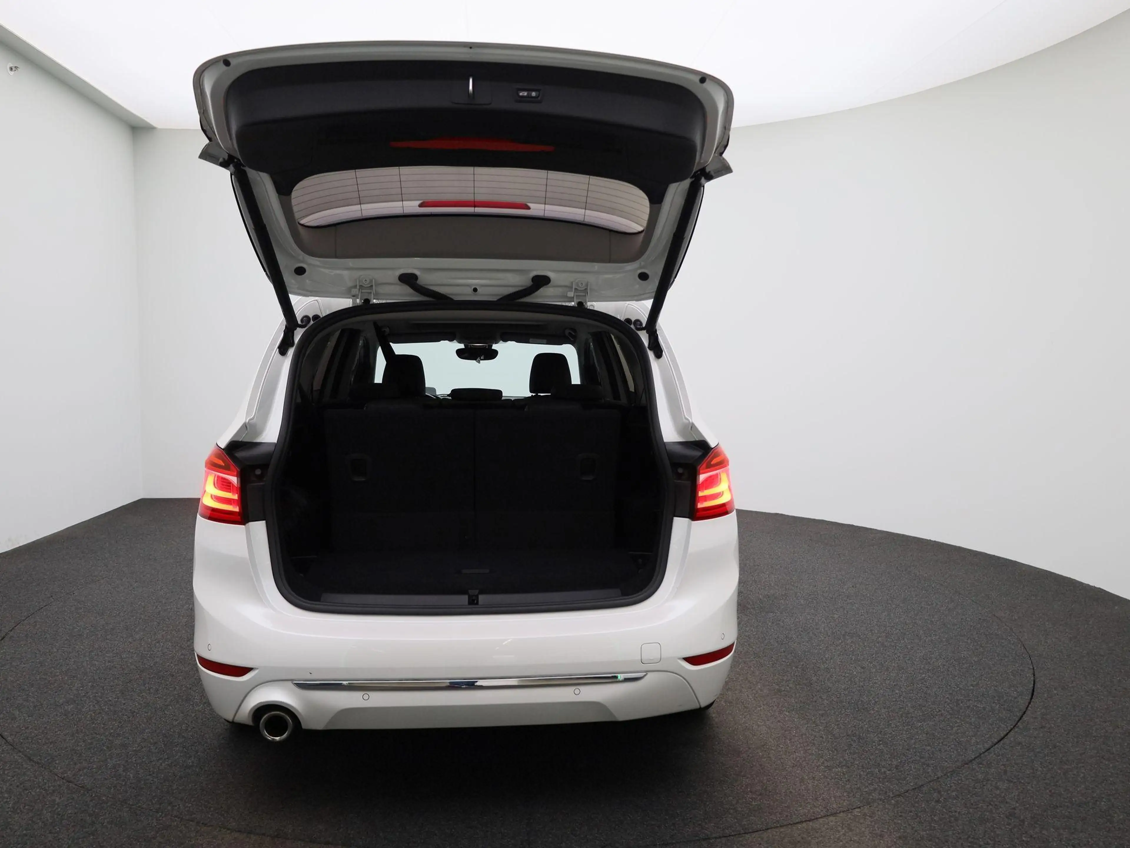 BMW 218 2-serie Gran Tourer 218i 7p. High Executive Editio — photo 11