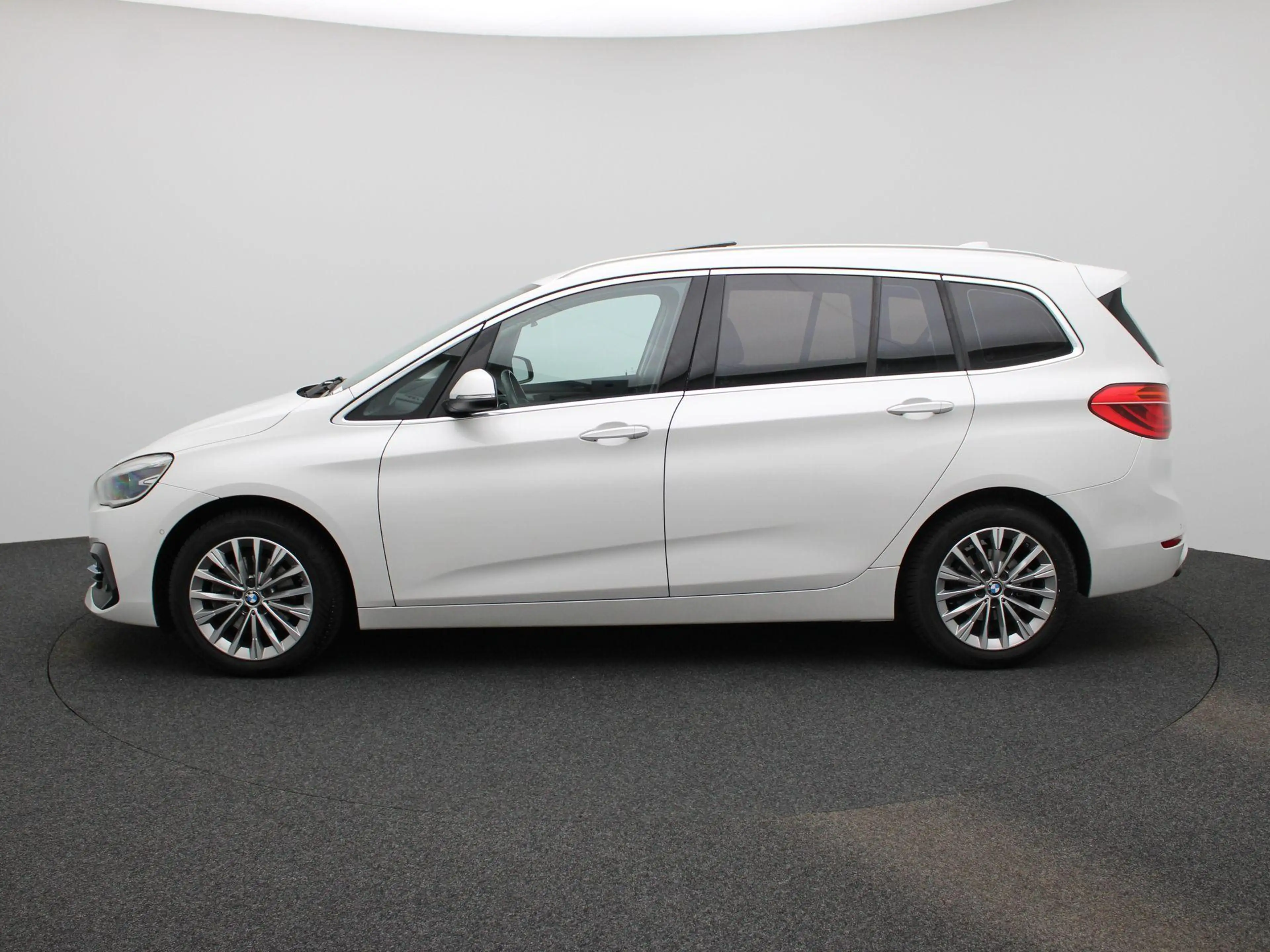 BMW 218 2-serie Gran Tourer 218i 7p. High Executive Editio — photo 4