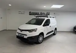 Toyota Proace City MEDIUM 100 D-4D DYNAMIC CLIM 3 PLACES 1ER MAIN TVA