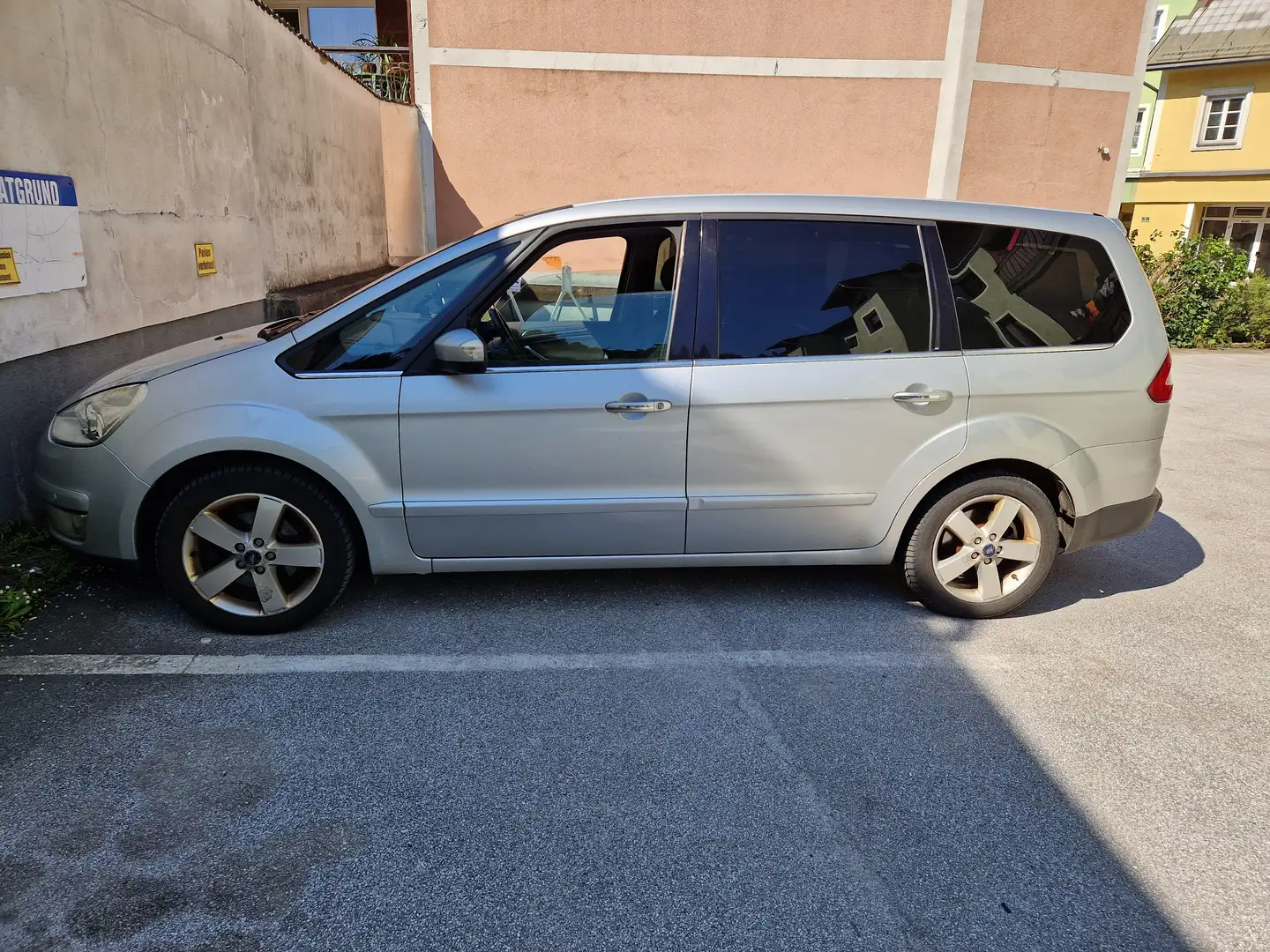 Ford Galaxy Galaxy Titanium 2,0 TDCi DPF Titanium Grau - 2