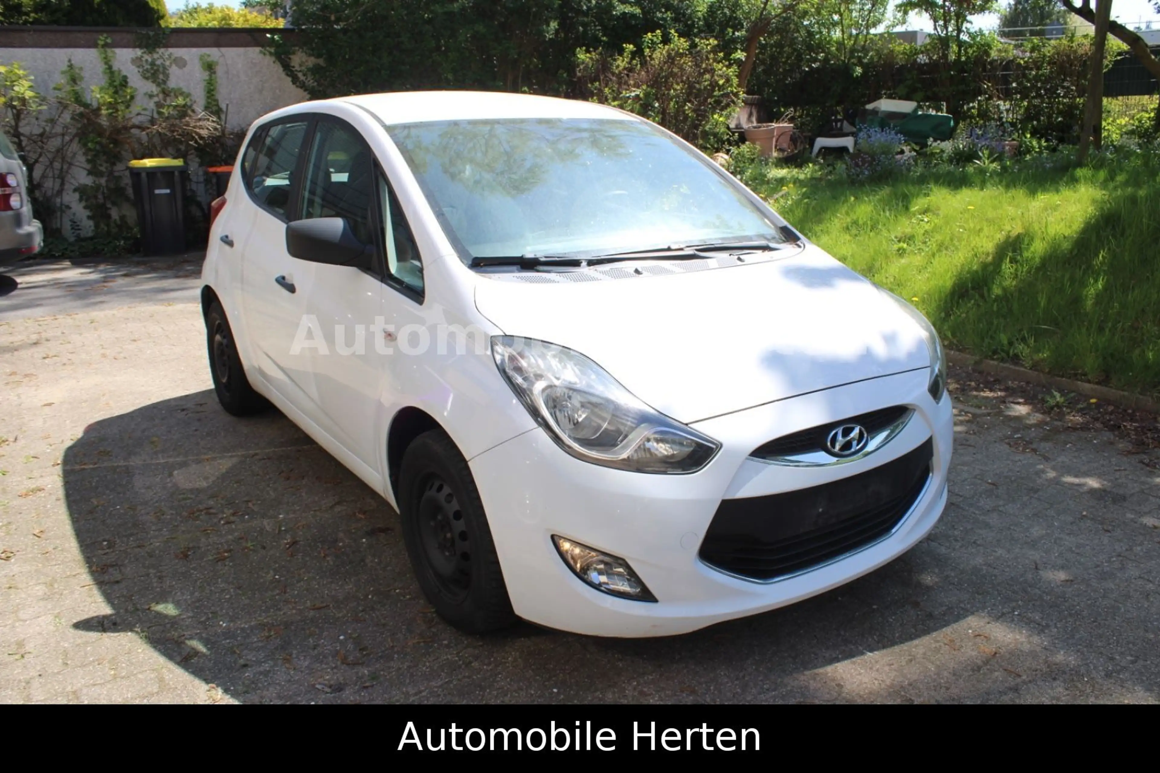 Hyundai iX20 1.4 Classic*KLIMA*SHZ*KLIMA! — photo 2