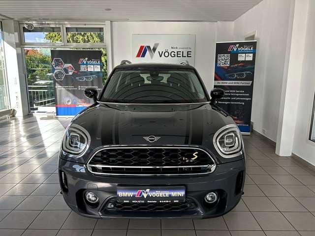 Imagine MINI Cooper SE Countryman All4 Aut. 19" LMR  Navi