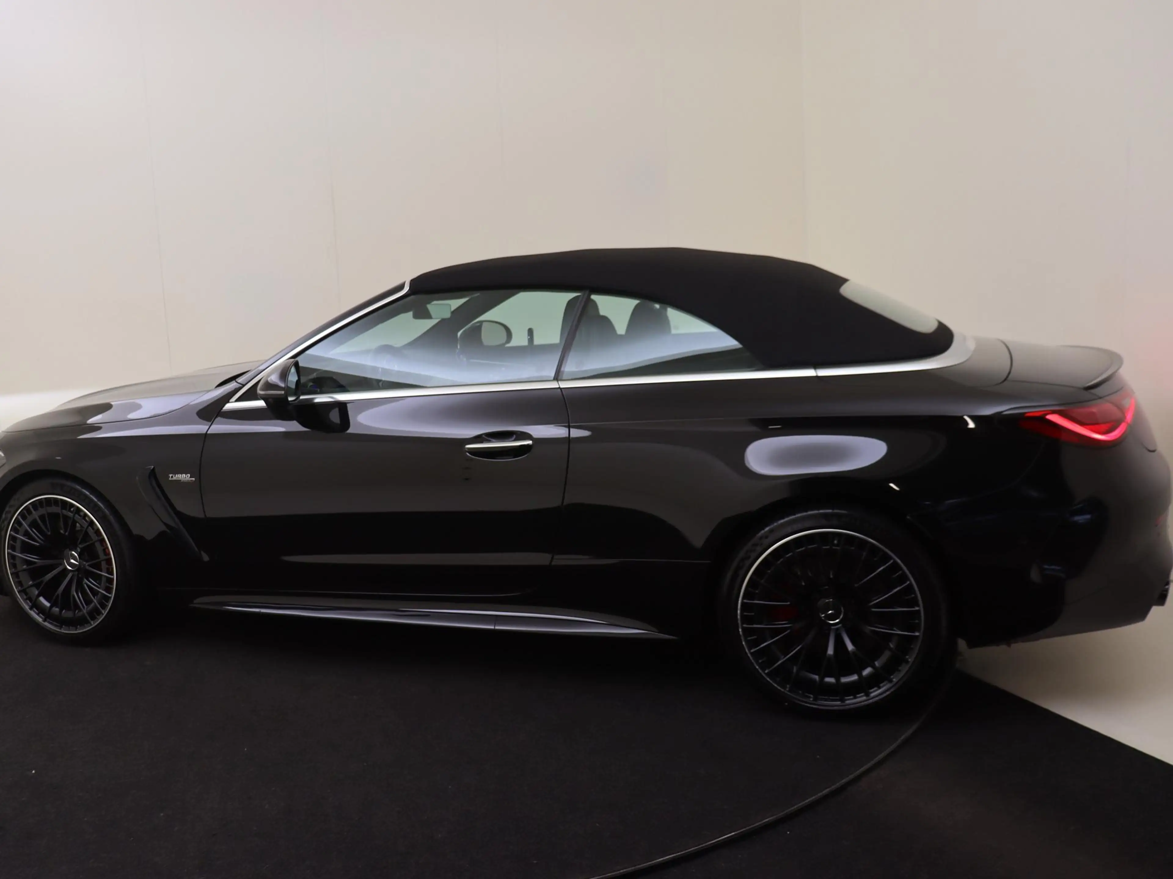 Mercedes-Benz CLE 53 AMG Cabriolet 4MATIC+ Premium Plus /Rijassistentiepakk — photo 7