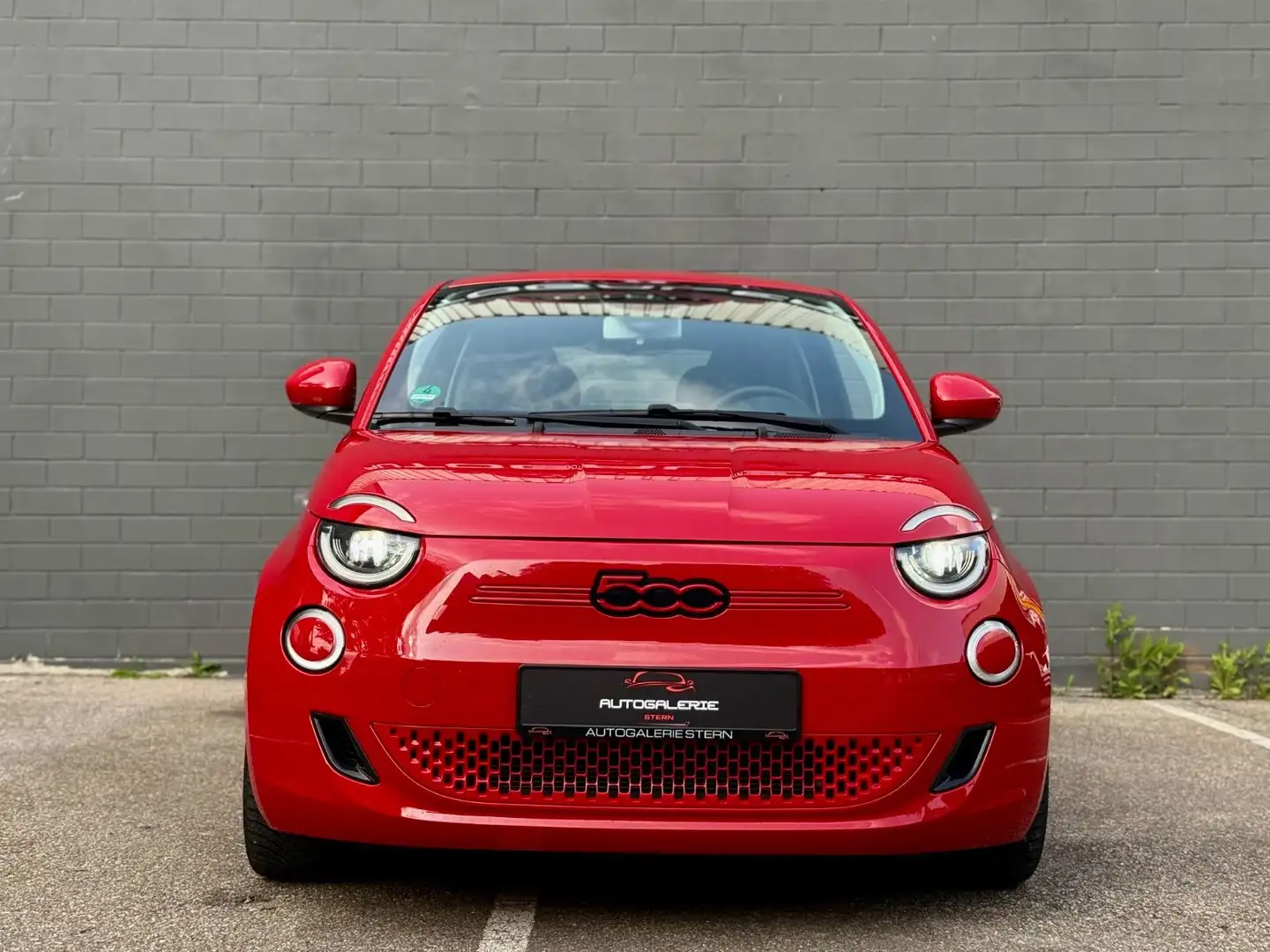 Fiat 500e Red/118PS/NAVI/KLIMA/SHZ/PARKPAKET Rojo - 2
