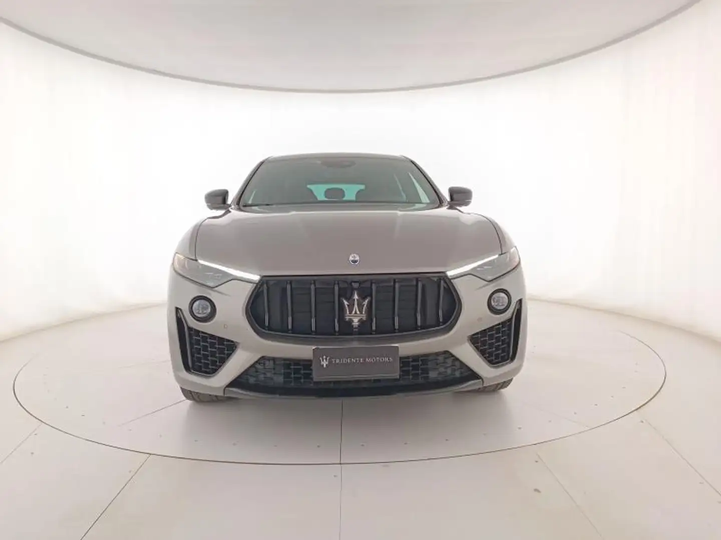 Maserati Levante 2.0 mhev Executive 330cv auto Gris - 2
