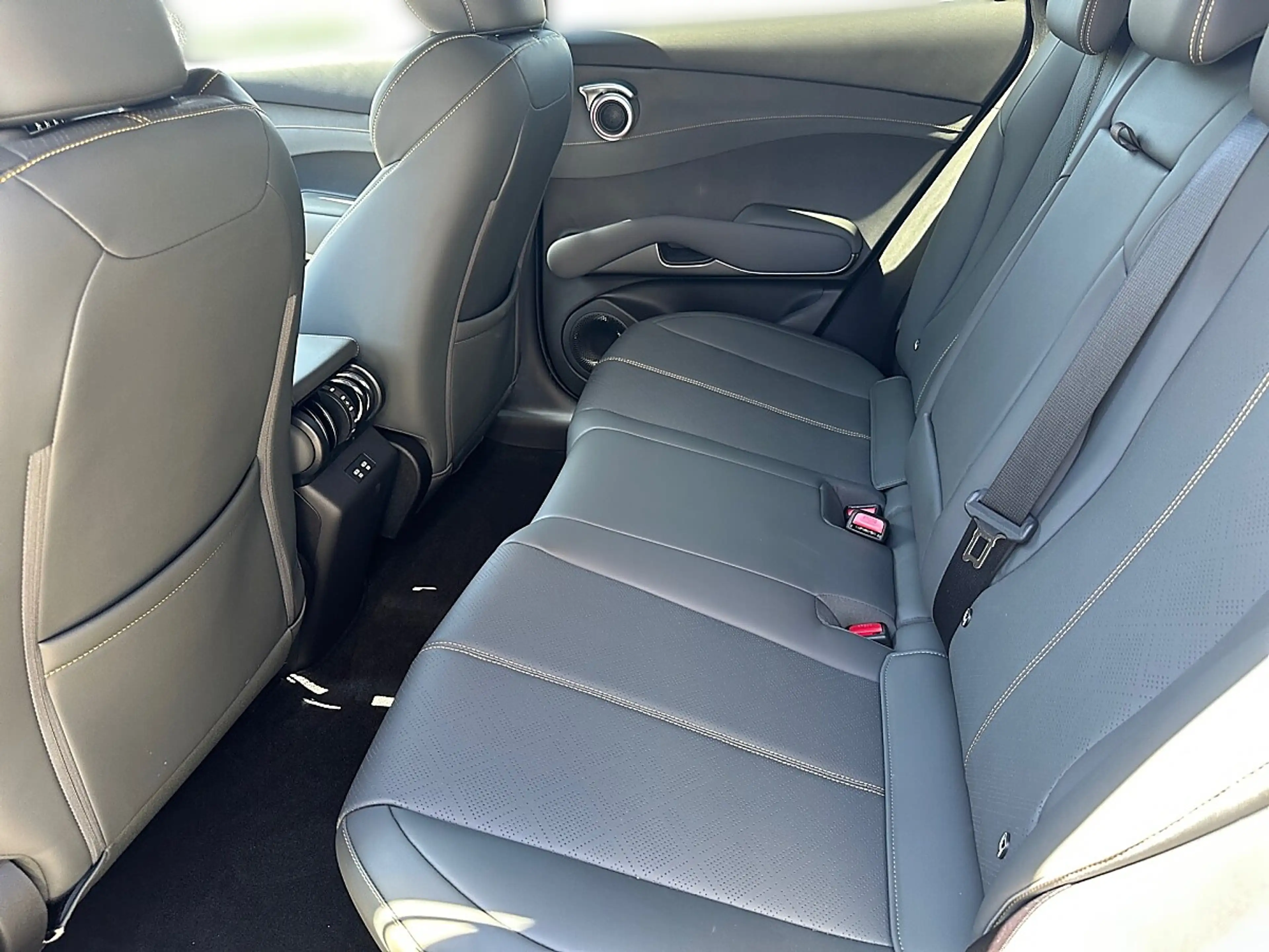 BYD Atto 3 Atto3 Evo 74,8 kWh Excellence Österreich Paket ... — photo 15