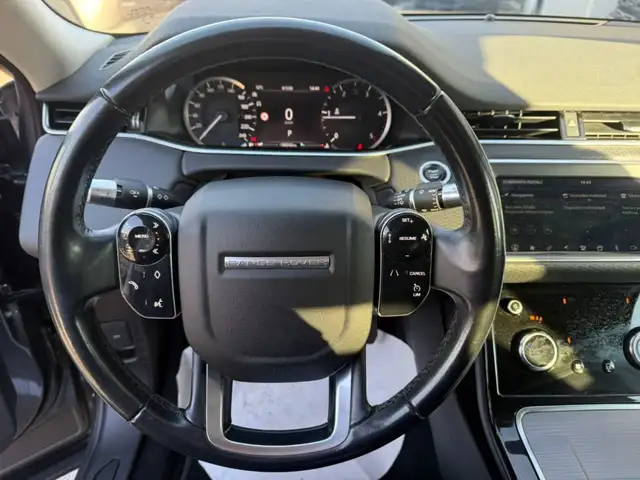Land Rover Range Rover Evoque view 14