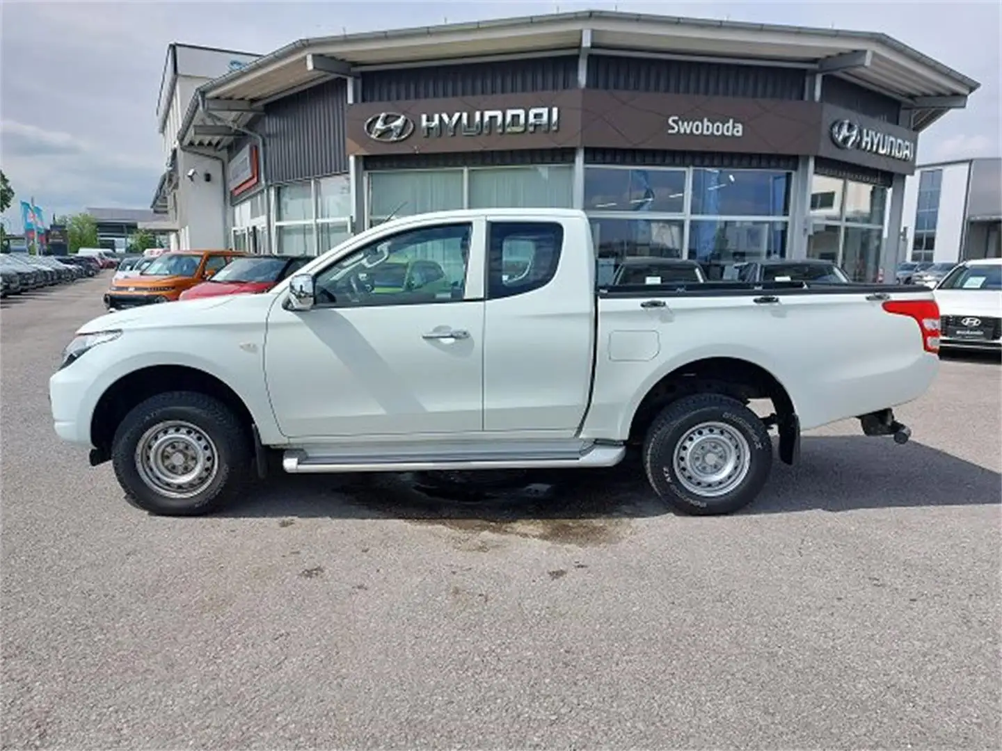 Mitsubishi L200 L 200 KK DI-D 2,2 Work Edition 4WD Weiß - 2