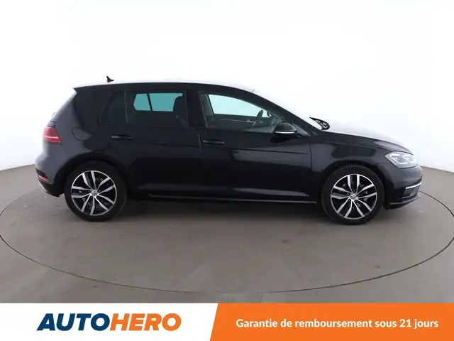 Volkswagen Golf view 7