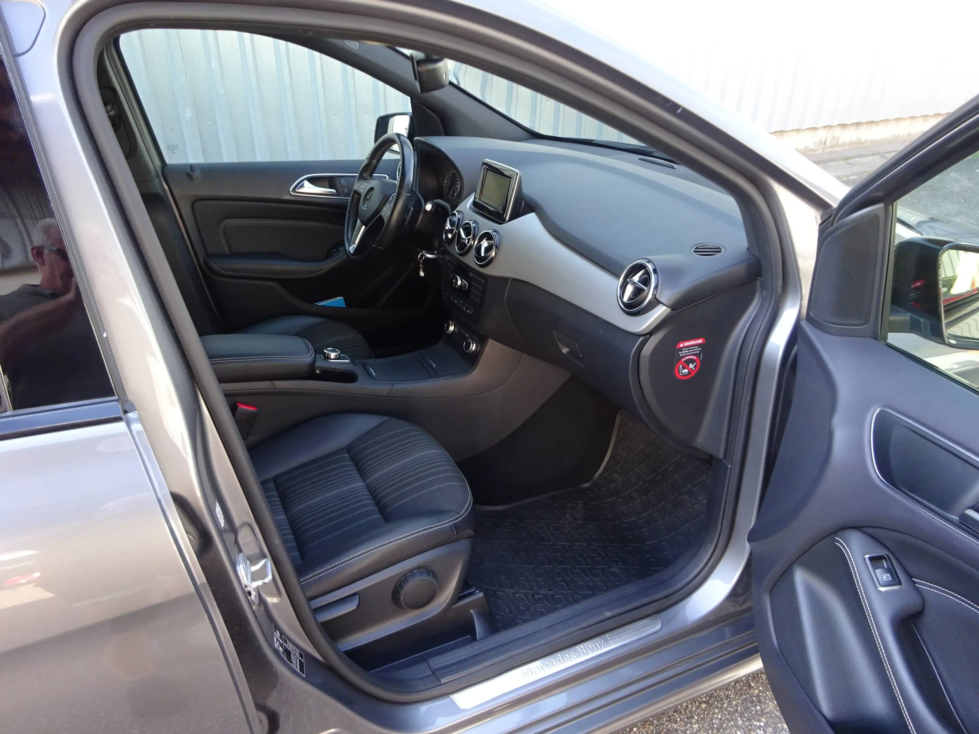 Mercedes-Benz B 220 B 220 CDI Sportpaket 7 G-Tronic Navi Xenon AHK — photo 11