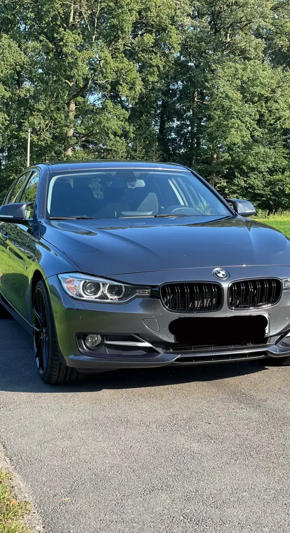 BMW 320 320d Sport Line - 1