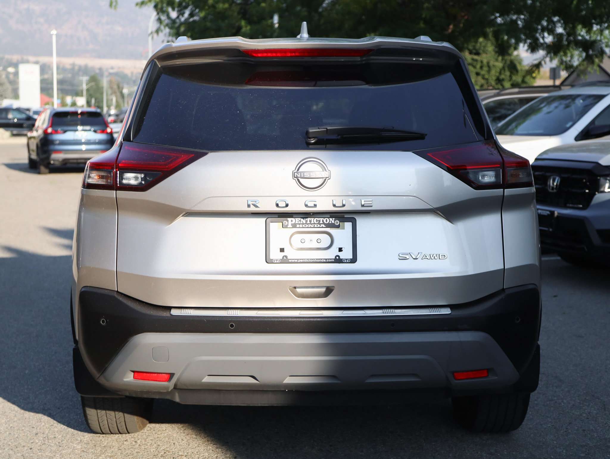 2023 Nissan Rogue AWD SV Moonroof - No Accidents / One Owner / BC Ve — снимка 1