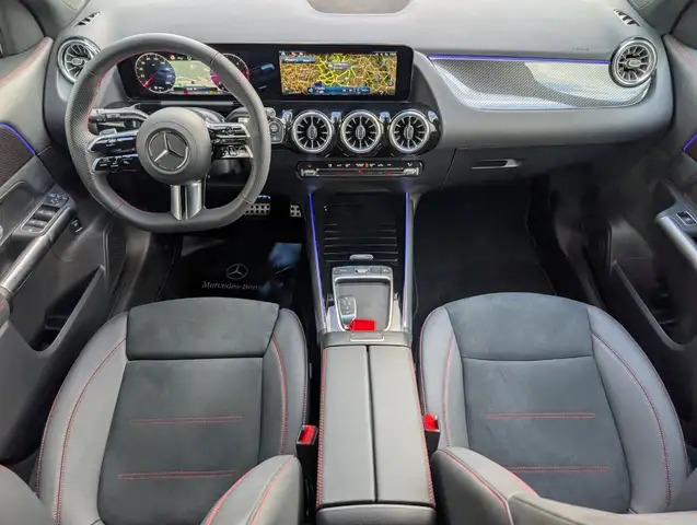 Mercedes-Benz GLA 200 d 4MATIC Österreich-Edition AMG Line Ansicht 17