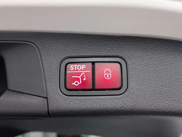 Mercedes-Benz GLA 200 d 4MATIC Österreich-Edition AMG Line Ansicht 23