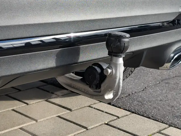 Mercedes-Benz GLA 200 d 4MATIC Österreich-Edition AMG Line Ansicht 25