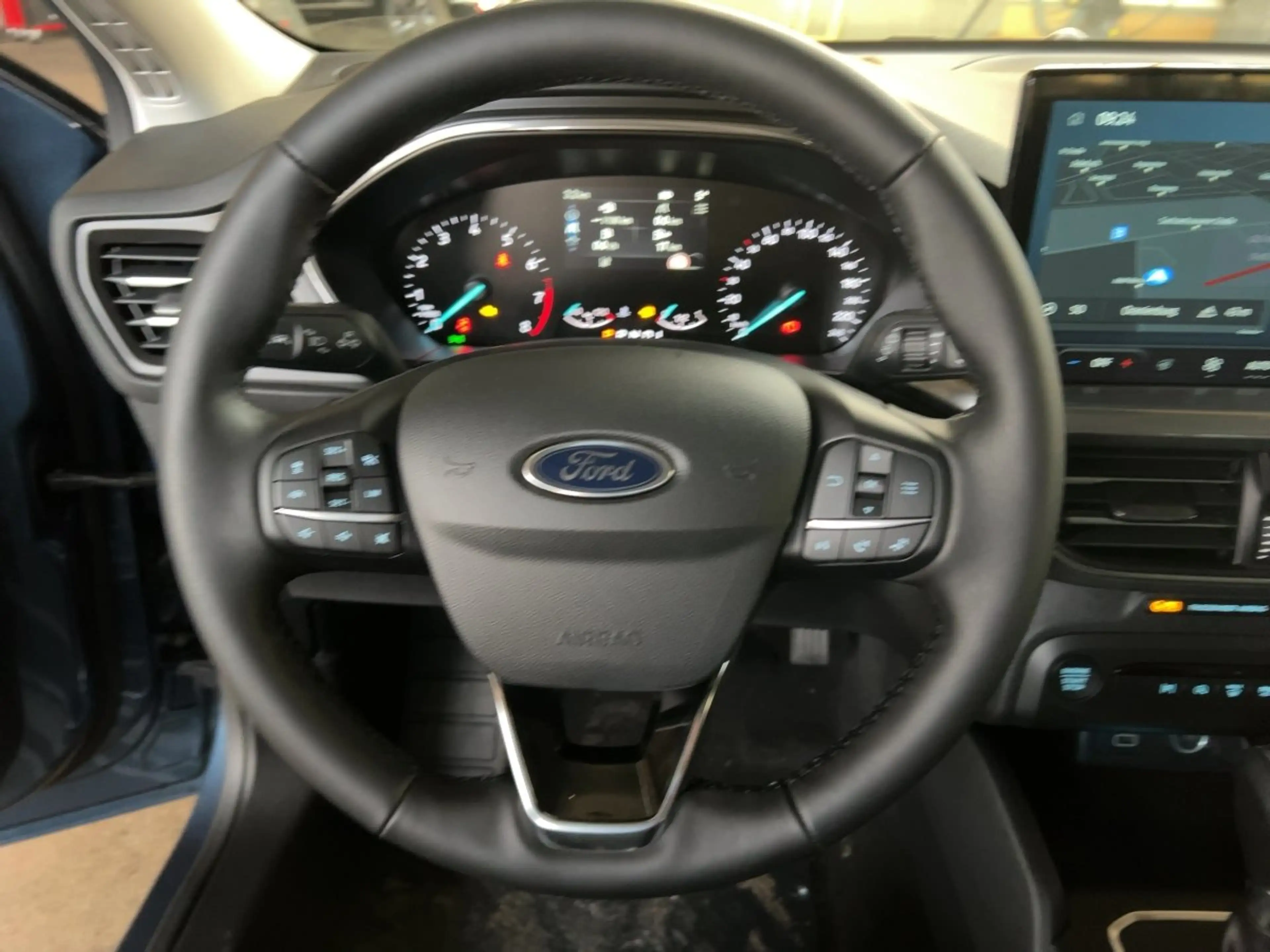 Ford Focus Titanium Edition LED+Kamera+Winterpaket — photo 12