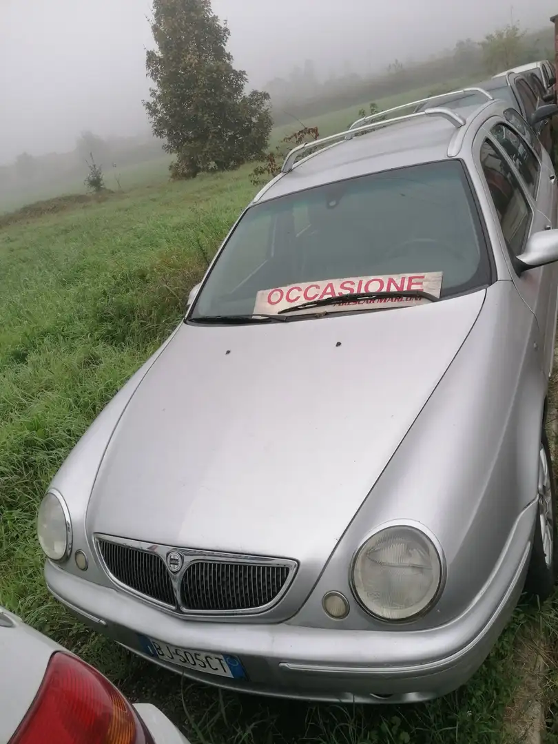 Lancia Lybra 1.8i 16V VVT cat Station Wagon Grigio - 1