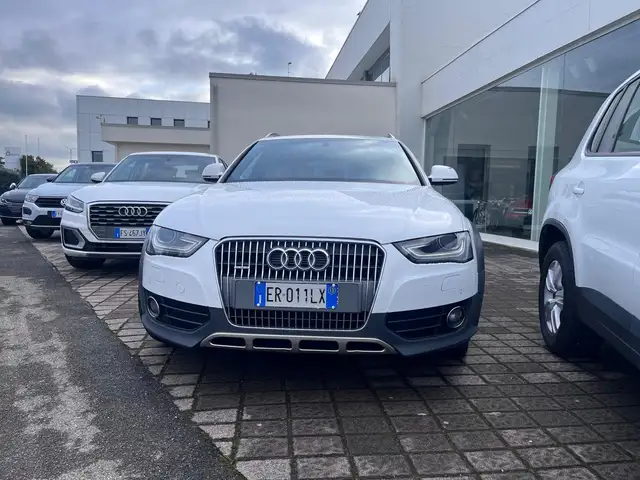 Audi A4 allroad A4 2.0 TDI 177 CV S tronic Business Plus