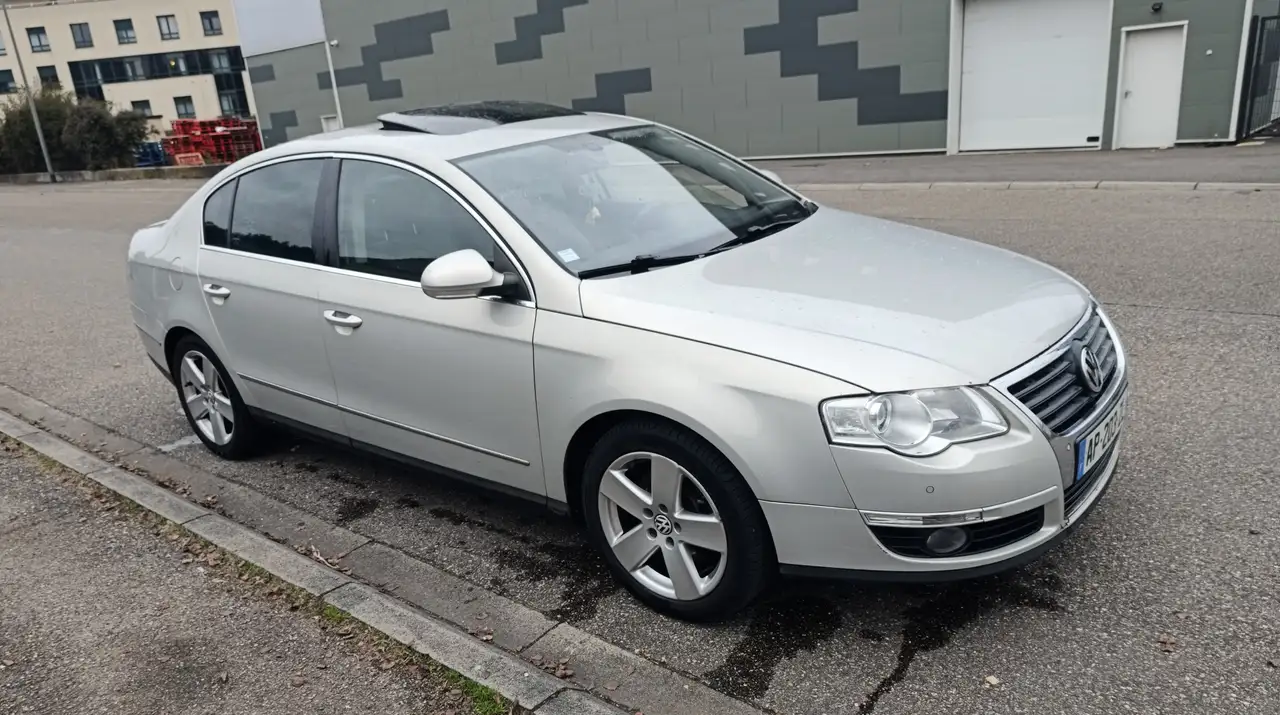 Volkswagen Passat 1.6 tdi 105