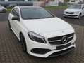 Mercedes-Benz A 200 A 200 AMG-Line **NAVI/PANO/SD* Weiß - thumbnail 2