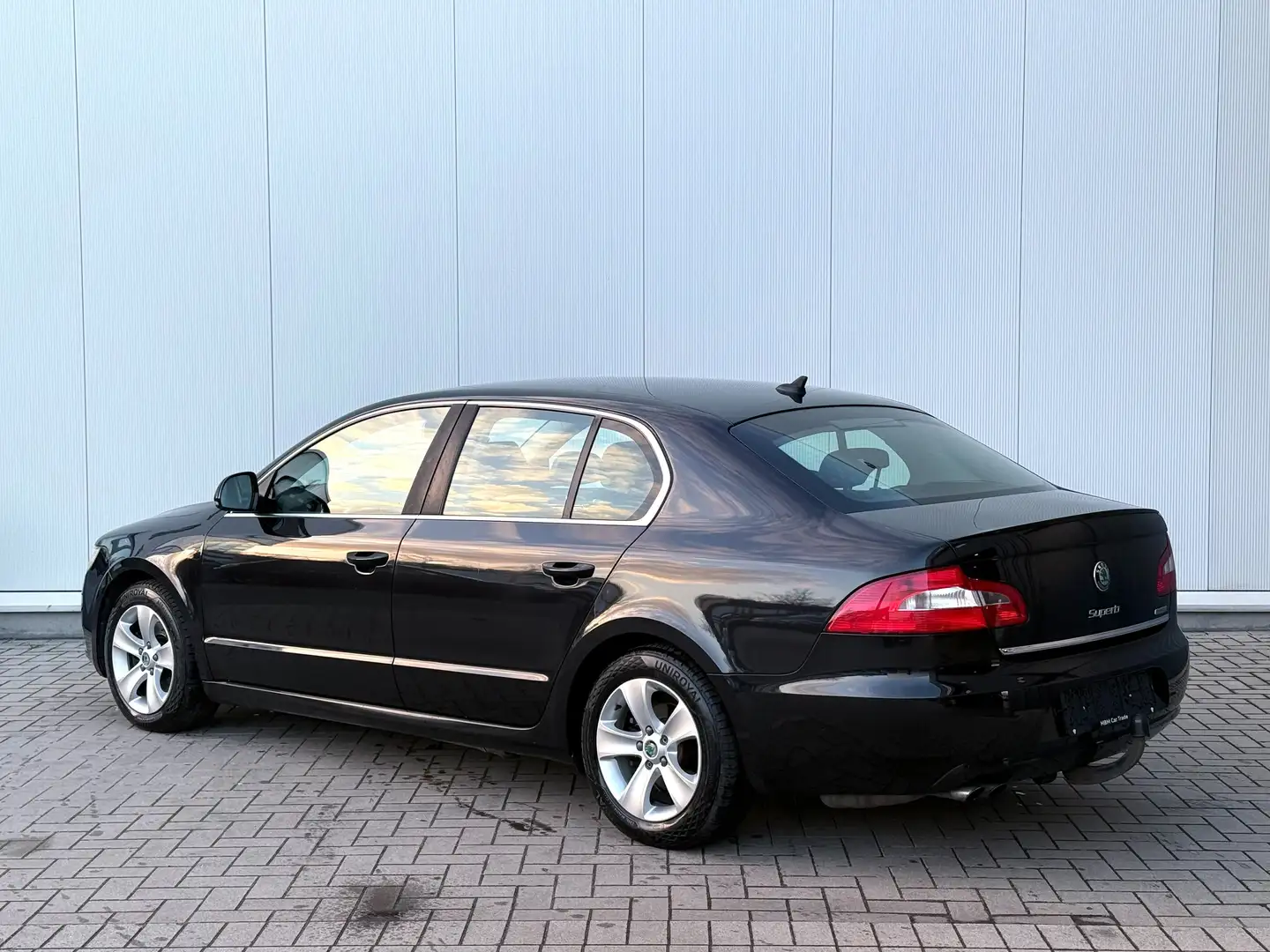Skoda Superb ✅1.6 TDI GARANTIE Airco Navi Memory Trekh Parks. Noir - 2