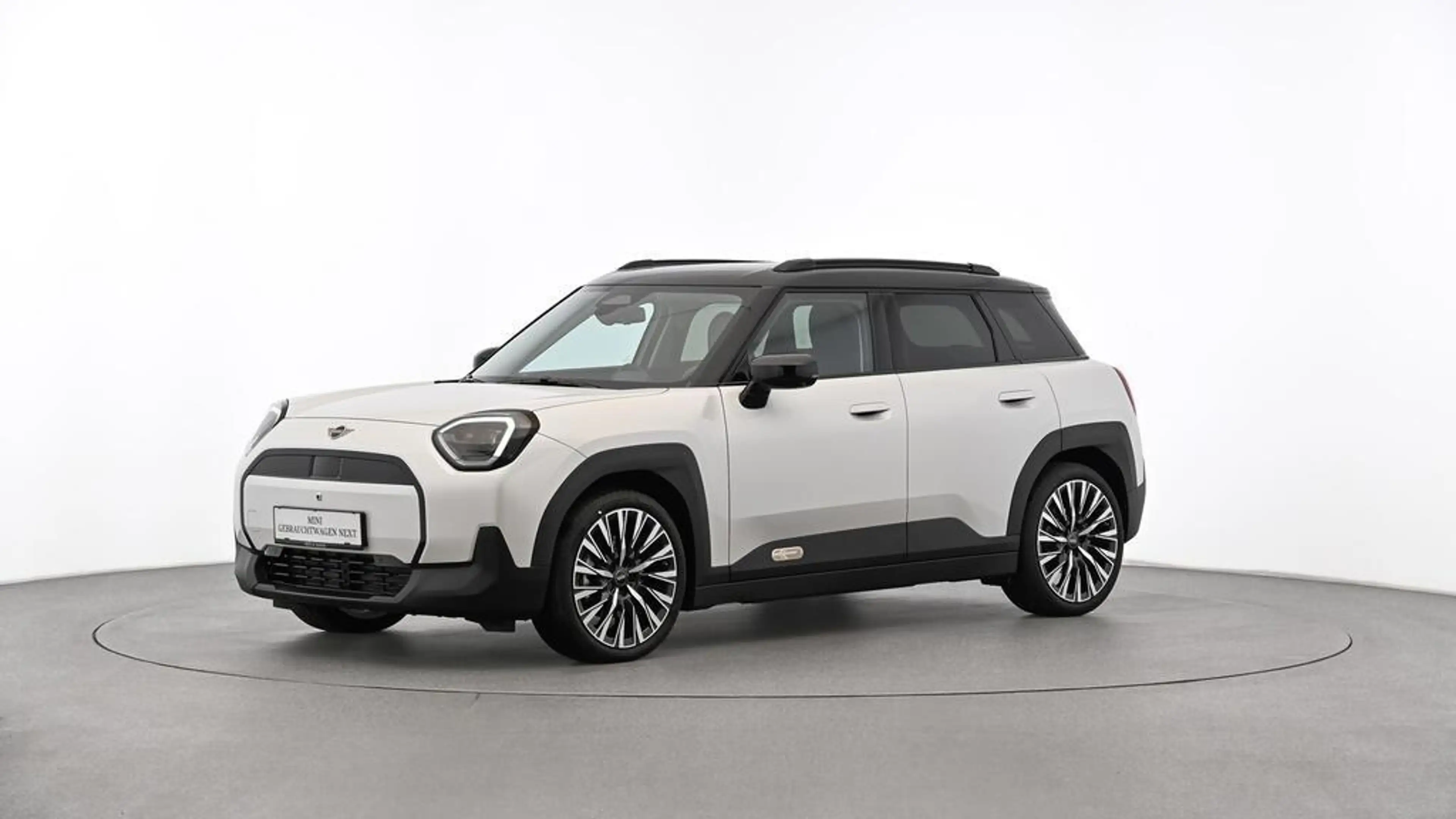MINI Aceman E — photo 2