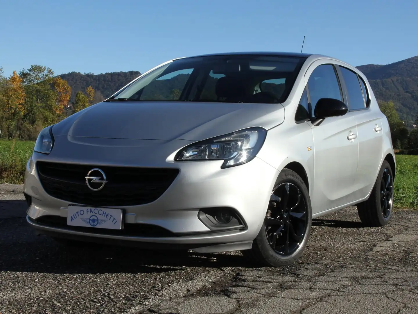 Opel Corsa 5p 1.4 b-Color Gpl 90cv Argent - 1