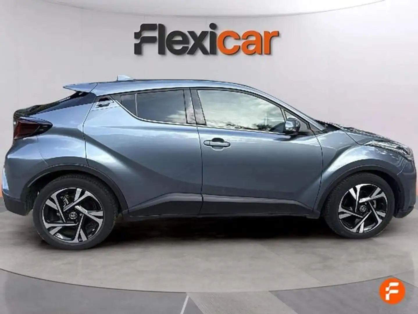 Toyota C-HR 220PH Advance Grijs - 2